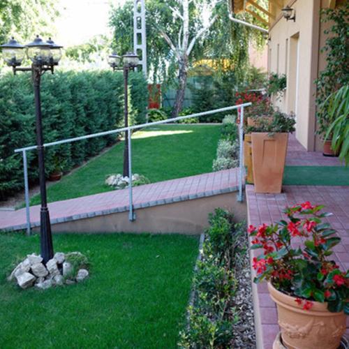 Bed and Breakfast Sarokhaz Panzio Vecsés Exterior foto